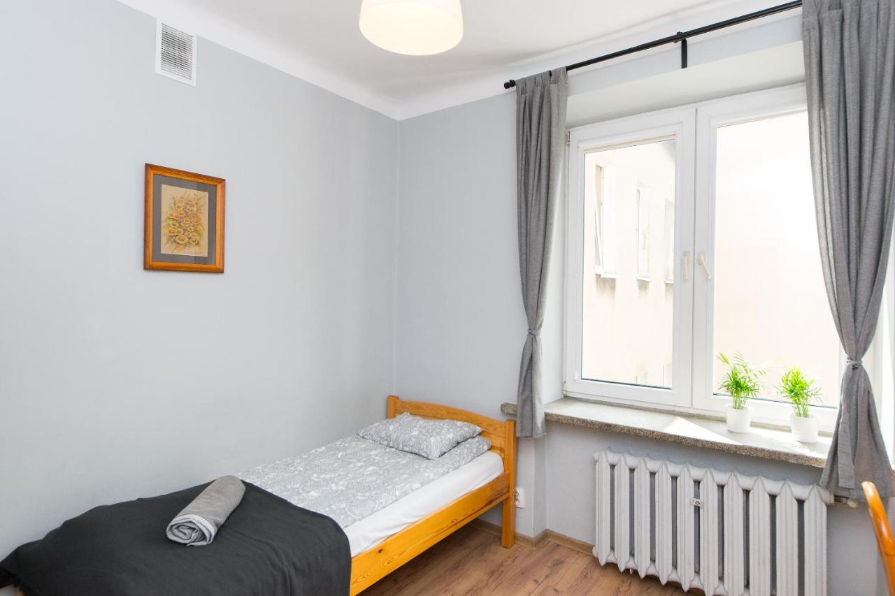 3-Bedroom Flat In City Center P4You Pl Krasków Exterior foto