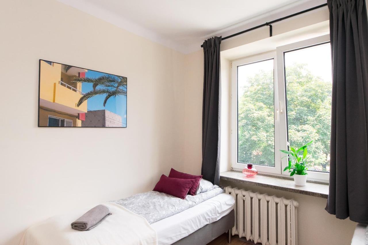 3-Bedroom Flat In City Center P4You Pl Krasków Exterior foto